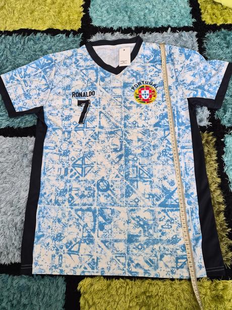 Dres ronaldo, 176 / s
