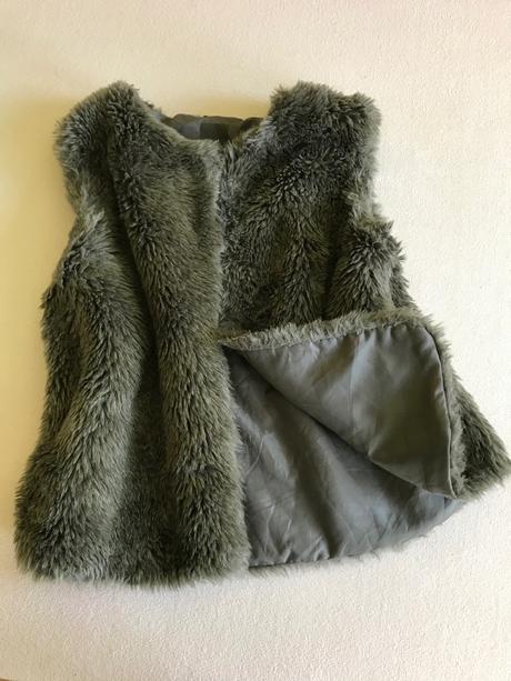 Huňatá vestička, m