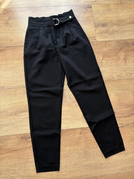 Čierne nohavice, gate,34