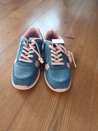 Botasky, pepperts,36