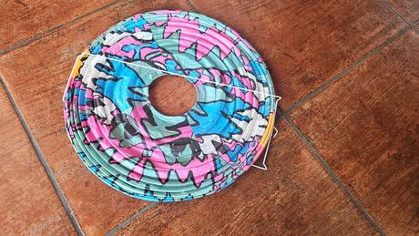 Papierový kryt na lampu,