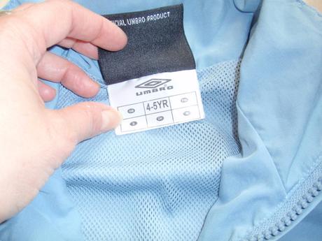 Bundička umbro, umbro,110