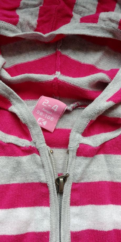 Tenky pasikavy svetrik, kenvelo,98