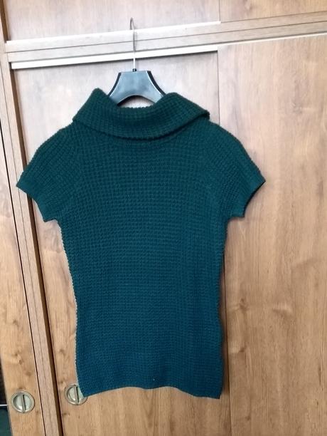 Hrubý svetrík s masívnym golierom, gate,xs