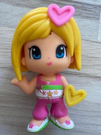 Krásna skladacia ponypon bábika,