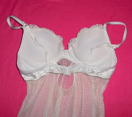 Ensored biela vysivana kosielka, new yorker,s