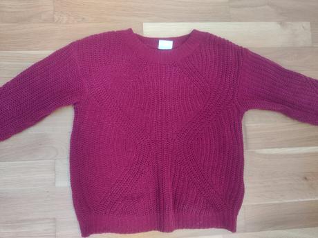 Červený sveter, f&f,122