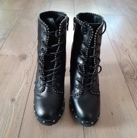 Dámske zateplené šnúrovacie čizmy, 38