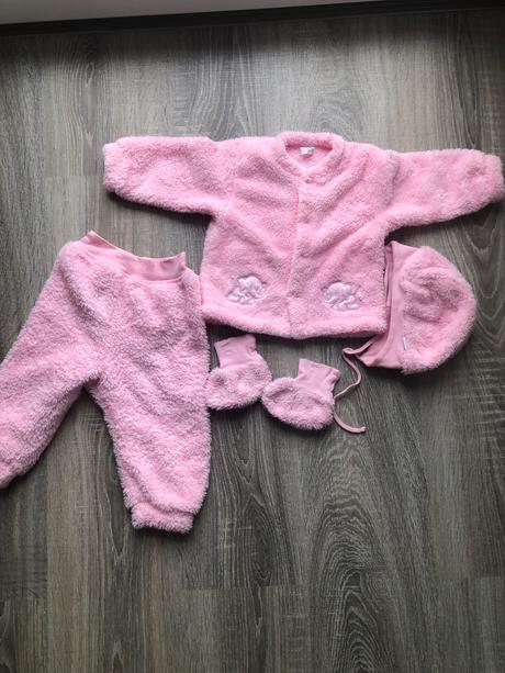 Súprava pre dievčatko, 74