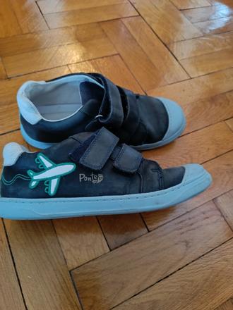 Prechodné topánky, 33