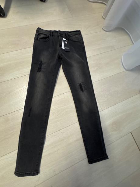 Rifle guess 14 rokov, guess,152