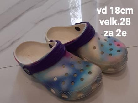 Kroksy, 28