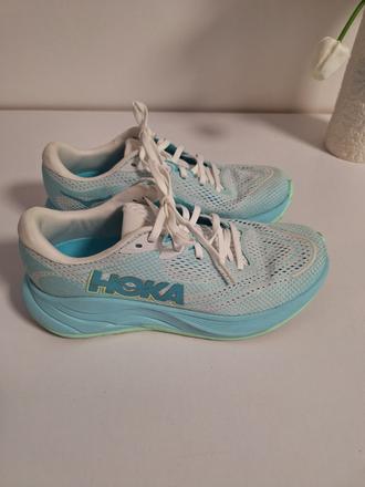Hoka tenisky, 40