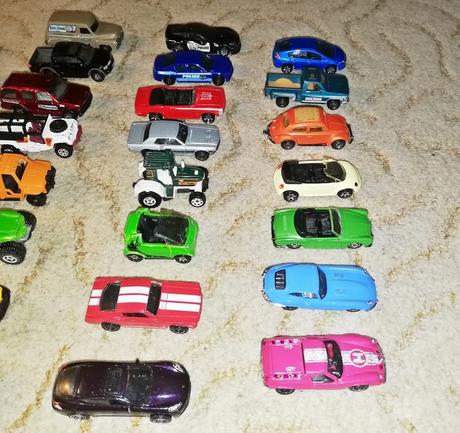 Matchbox auta,