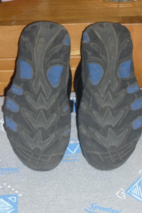 Softshelove tenisky, 29