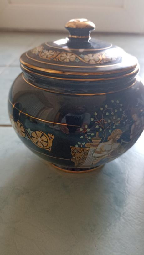 Dózy na cukríky, keksy, stojan na servítky, 