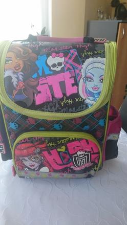 Školská taška a peracnik, 