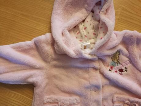 Ruzová mikina s kapucňou, c&a,68