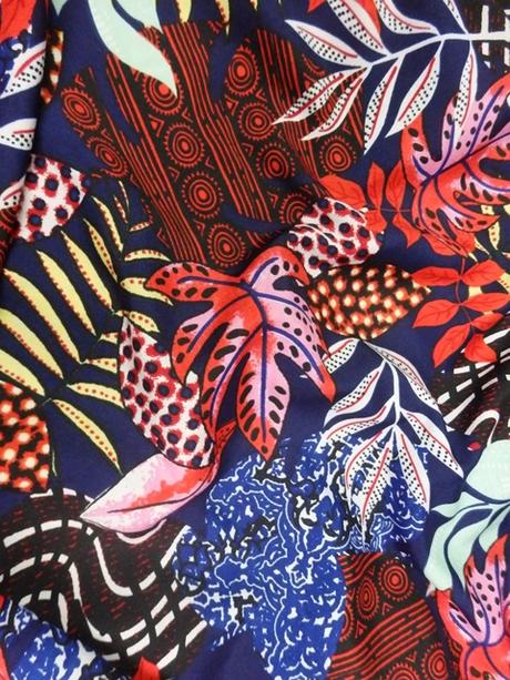 Kvalitné letné šaty, 42