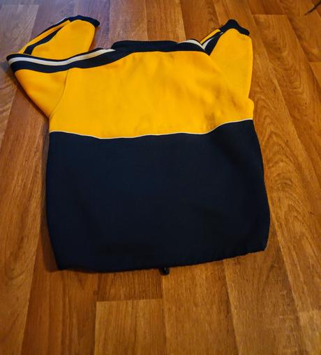 Mikinka, success,128