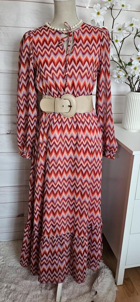 Krásne lahulinké šaty, sinsay,s