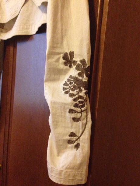 Béžové bolerko, 158