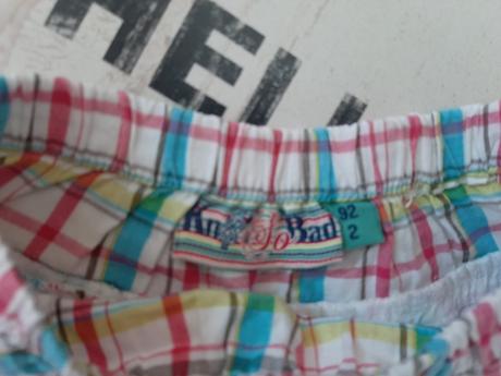 Lambádová suknička, 92