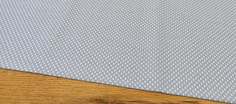 Bavlnená látka - srdiečka na modrom- cena za 10 ce, 