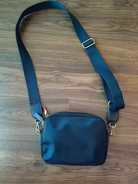 Malá kabelka tommy hilfiger, tommy hilfiger