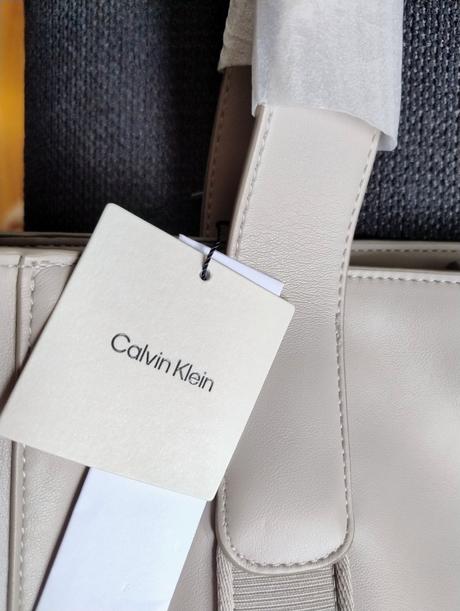 Kabelka cena s poštovným, calvin klein