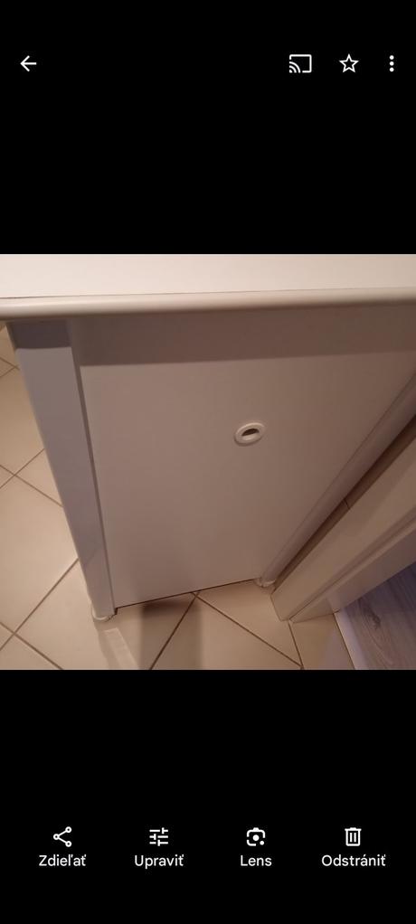 Prebalovacia komoda,