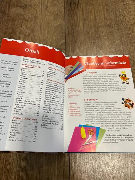 Kniha papierové kúzlenie, 