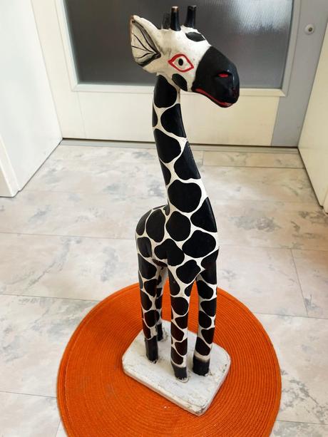 Etno socha z teakového dreva,