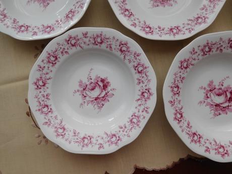 Taniere polievkové-  porcelánové čechoslovakia, 