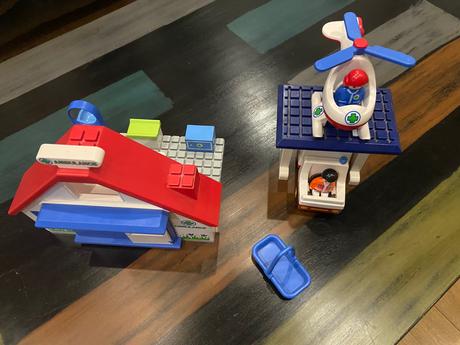 Play mobil ambulancia, 