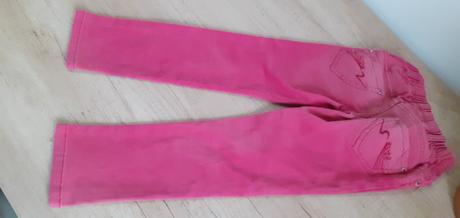 Ružové rifle džínsy love, 116