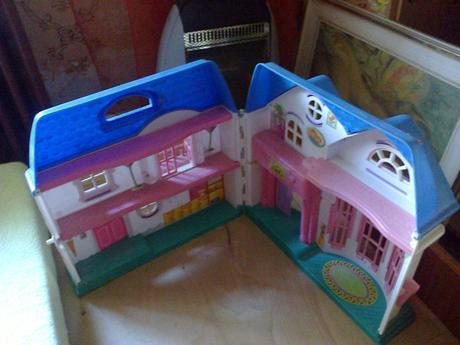 Domček pre bábiky, 