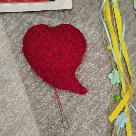 Veľkonočné dekorácie, šablóny a časopis, 