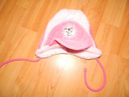 Zimna dievčenska čiapka, 62