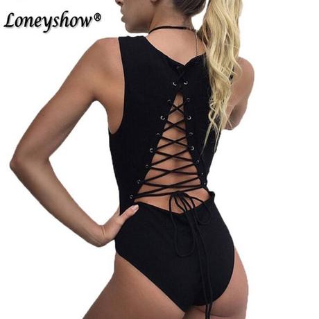 Body so snurovackou, s