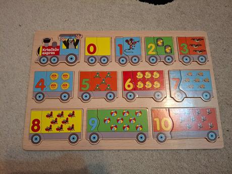 Drevena vkladacka vlak pocitanie s krtkom, 