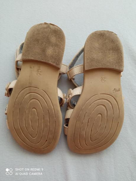 Sandálky, cupcake,26