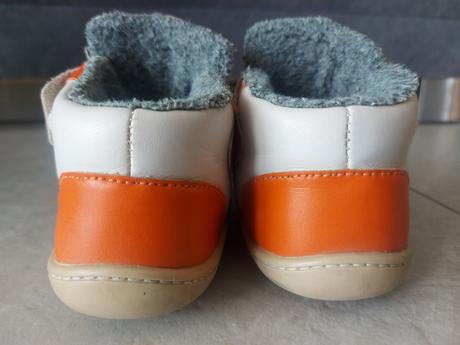 Teplé barefoot čižmy, little blue lamb,23