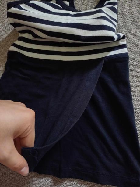 Dievčenské šaty, 128