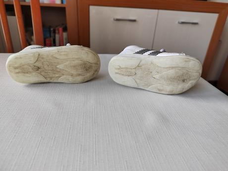 Tenisky wanda bielo-strieborné v.21, wanda,21