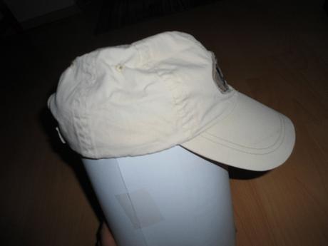 Detska kremova šiltovka, 