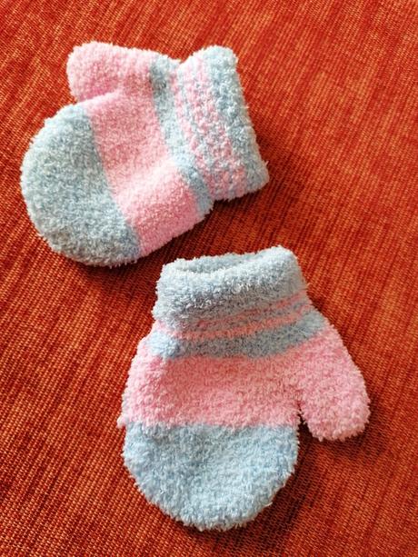 Rukavice pre 6-9m, 74