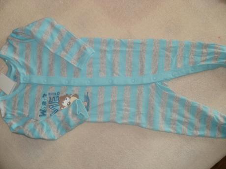 Nenoseny overalik, 74