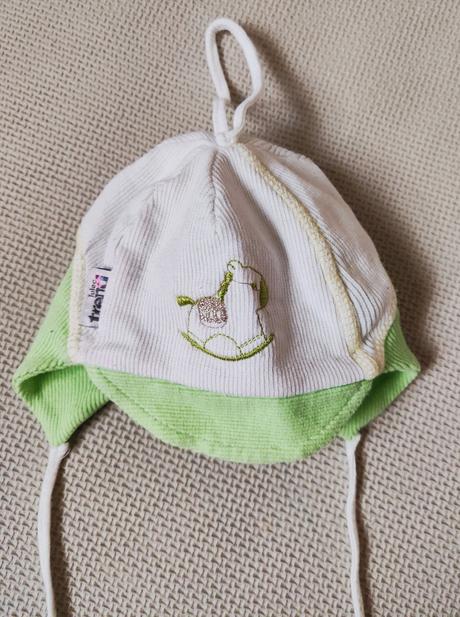 Čiapočka novorodenec, 62