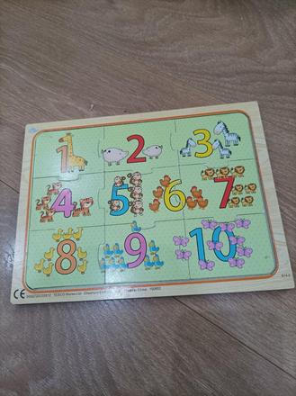 Drevené puzzle čísla pre najmenších,